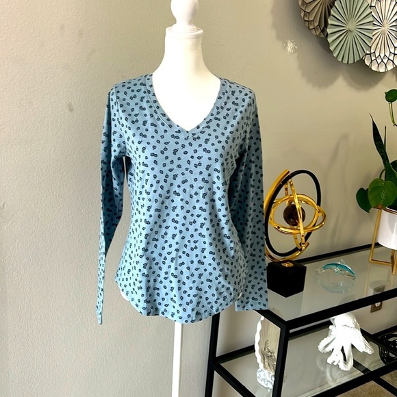 Sonoma Every Day Tee Blue with Back Daisies design Size XS - Picture 1 of 8